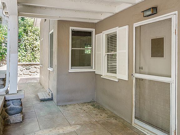 5th image of 4832 La Canada Blvd