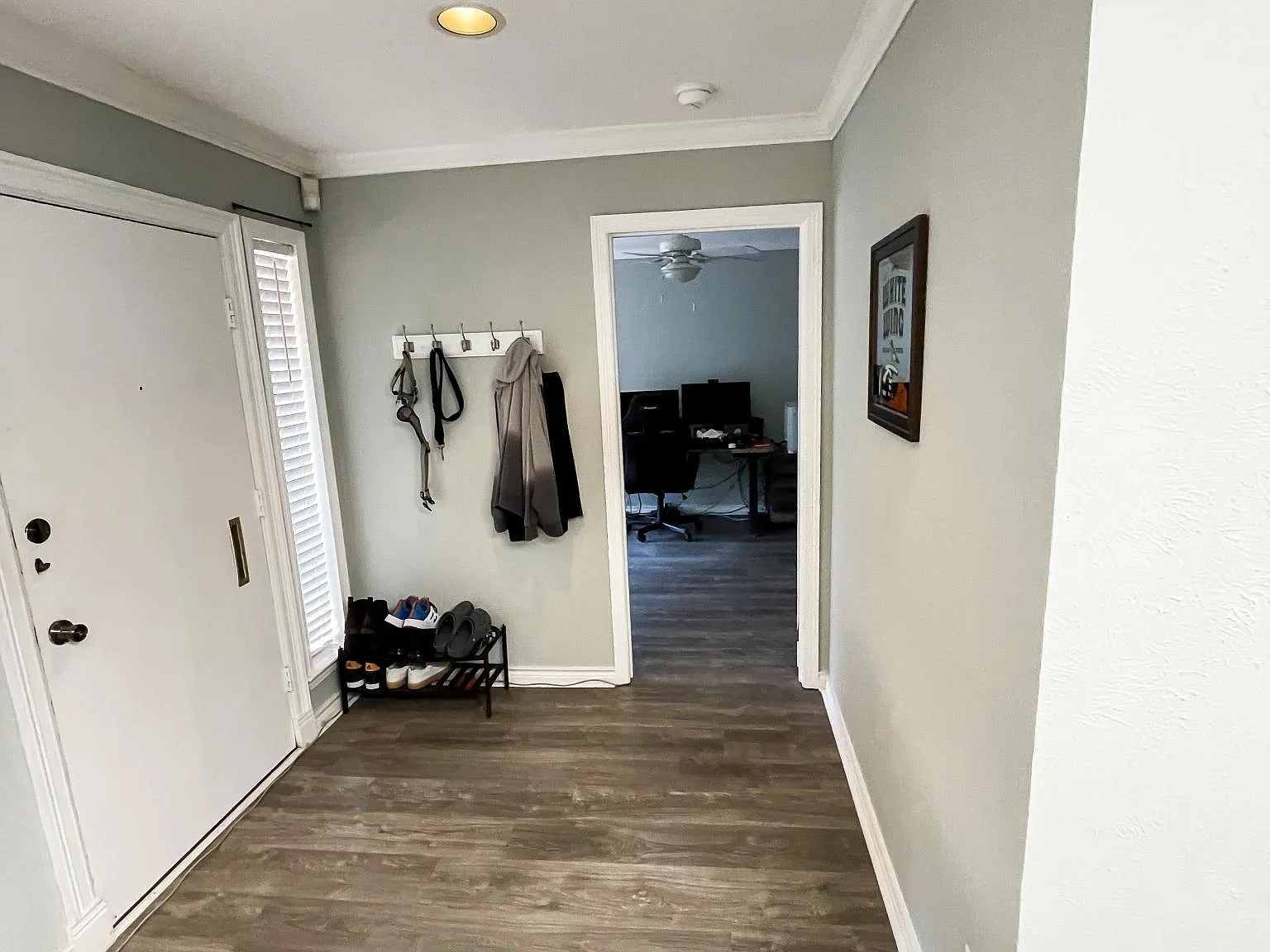 10725 Sandpiper Ln — Photo 2