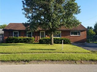 1213 Frayne Dr, New Carlisle, OH