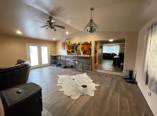 210 N 9th St, Douglas, WY 82633