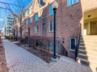 10 Douro St #525, Toronto, ON M6K 3M4