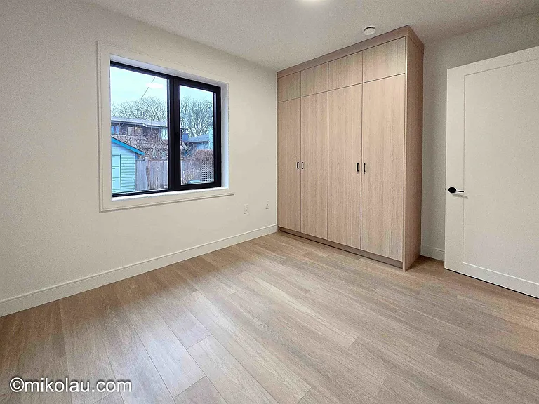 353X W 20th Ave — Photo 5