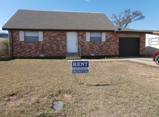 1309 SW 45th St, Lawton, OK 73505