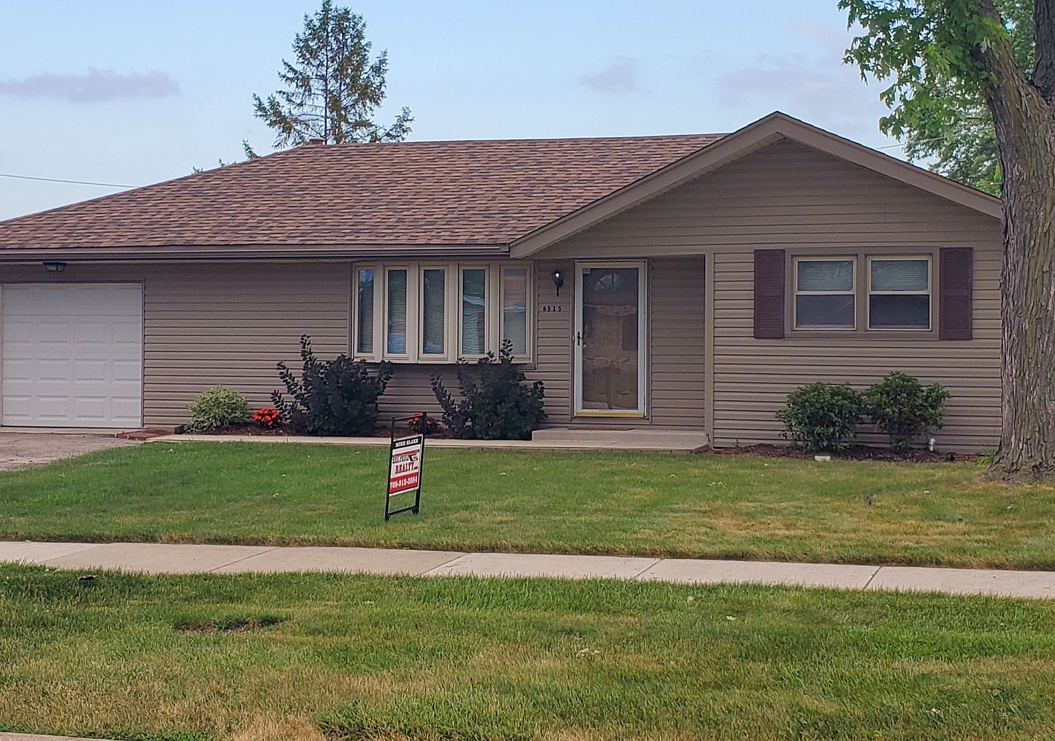 6515 W 84th St, Burbank, IL 60459 Zillow