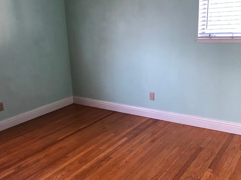 1817 V St #A — Photo 4