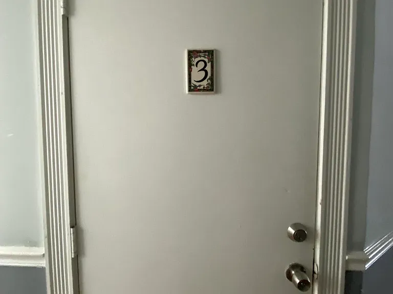 250 Seminole Ave #3 — Photo 3
