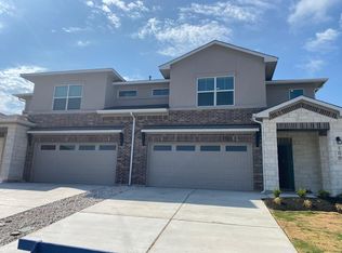 104 Callahan Ln, Georgetown, TX 78628