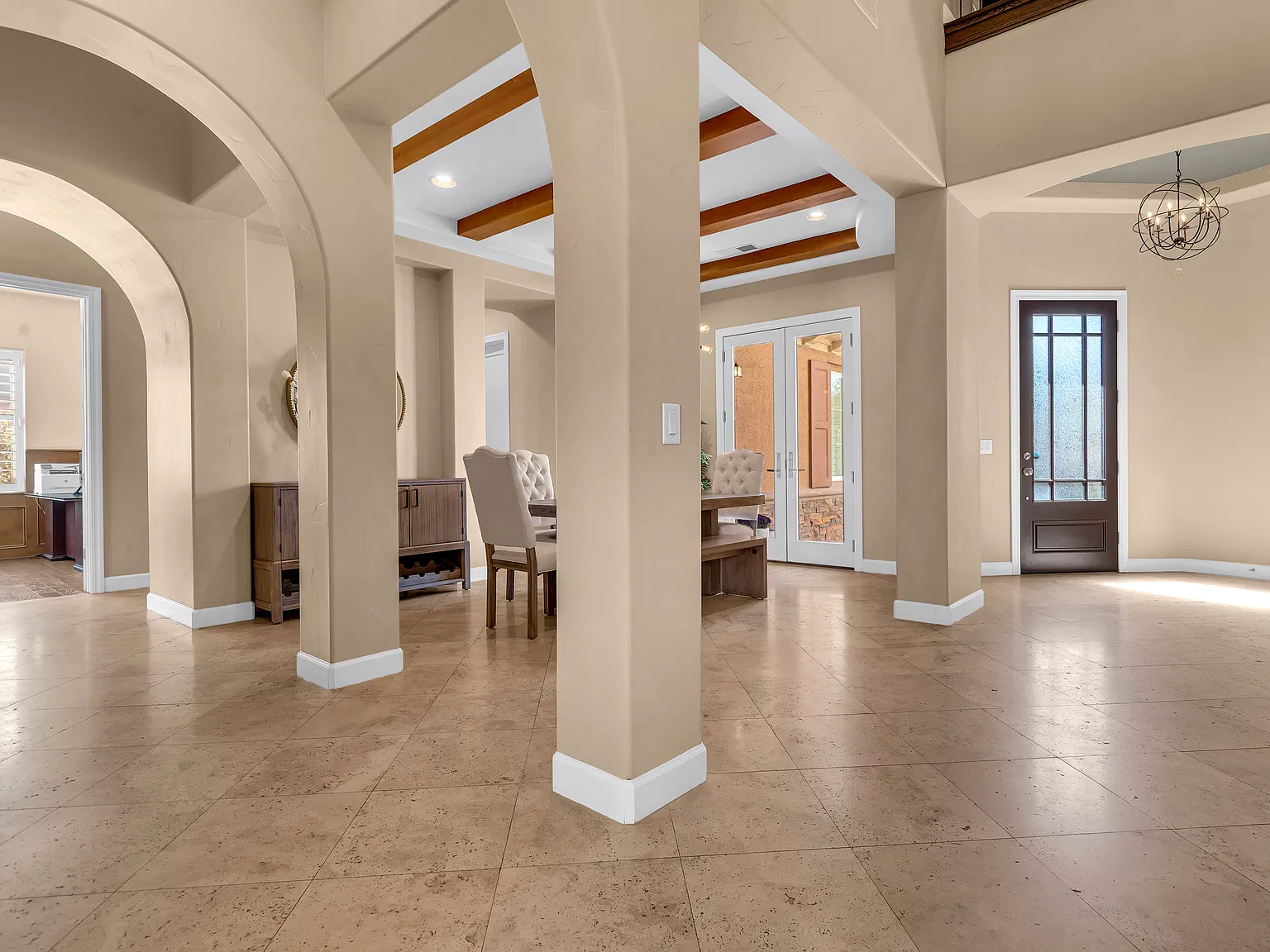 4 bed, 4443 sqft, $7,500 — Photo 4
