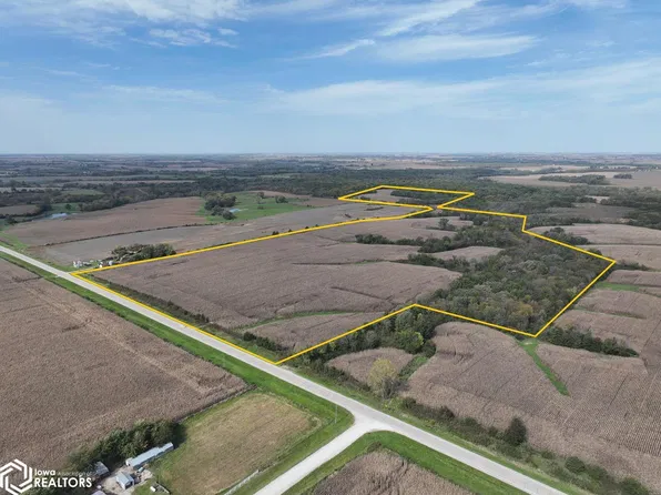 270th St, Sigourney, IA 52591