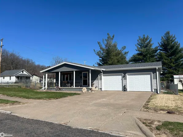 60 Oak Dr, Fort Madison, IA 52627