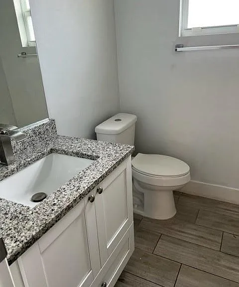4141 SW 7th Pl #4141 — Photo 11