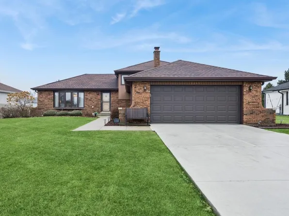 8845 Wheeler Dr, Orland Park, IL 60462