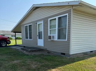 315 Maple Ave, Moorefield, WV 26836