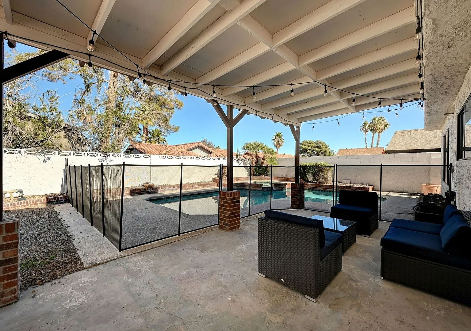 Fully Furnished Entertainer's Dream with Resort-Style Pool & RV Parking! — Photo 4