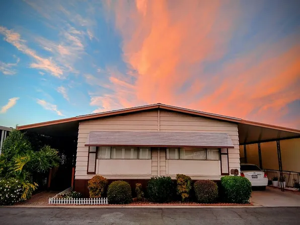 15419 Mankato St #48, Mission Hills, CA 91345