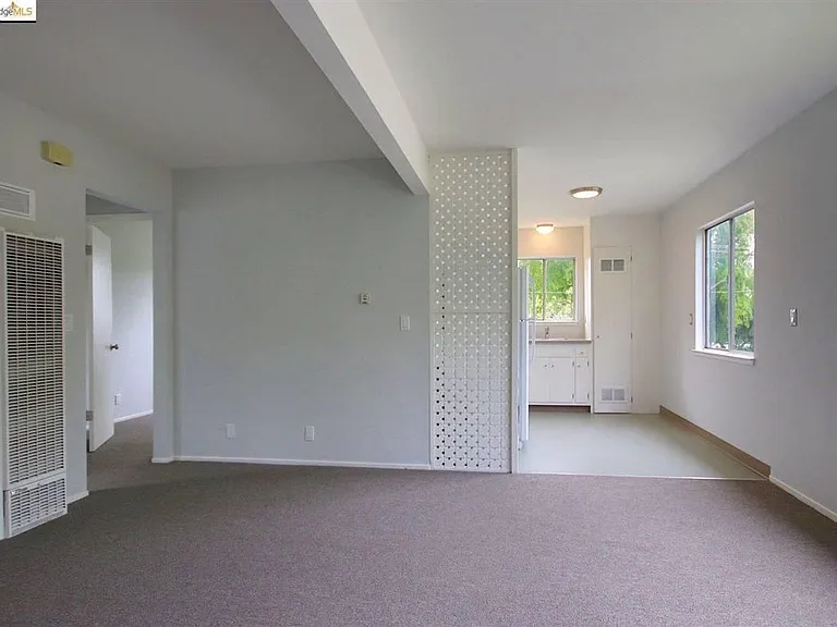 1612 Hopkins St #3 — Photo 15