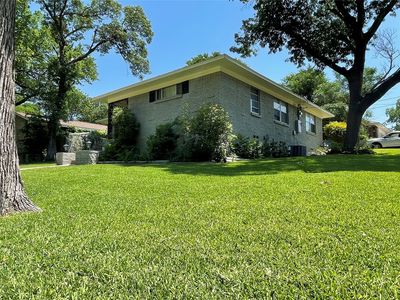 3608 Oak Creek Cir, Dallas, TX, 75227