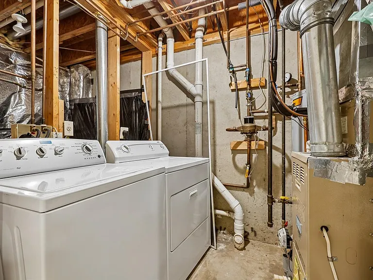 12031 Panthers Ridge Dr — Photo 11
