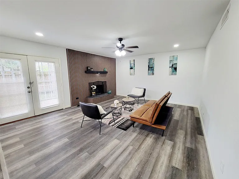 4637 Gleneagle St — Photo 14