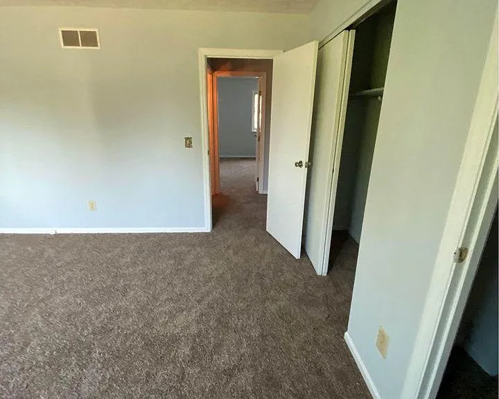 9416 Haddington Ct — Photo 18