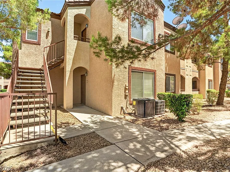 9580 W Reno Ave #236 — Photo 8