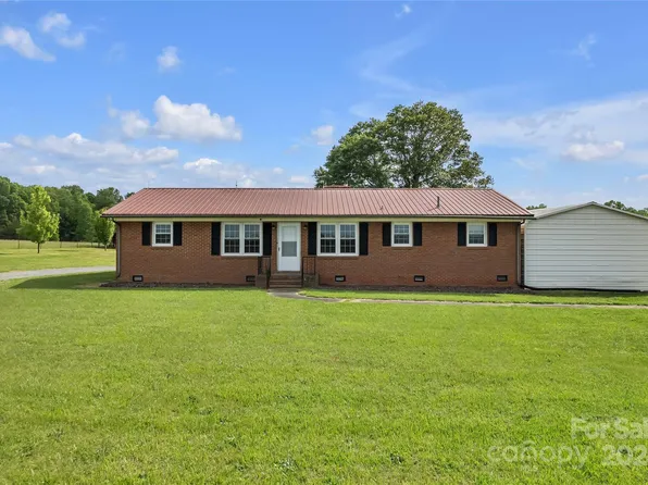 3441 Gaston Webbs Chapel Rd, Crouse, NC 28033