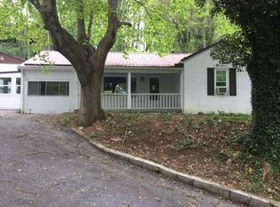 1252 Heatherwood Rd, Bluefield, WV 24701