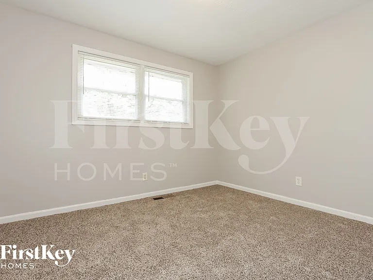 4971 Oakdale Dr — Photo 16