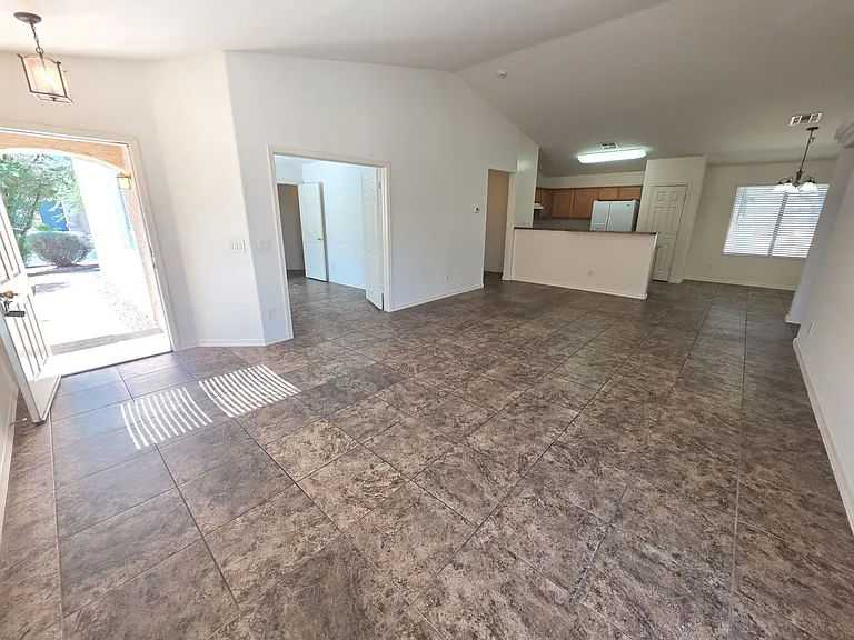 6656 E Flynn Ave — Photo 4