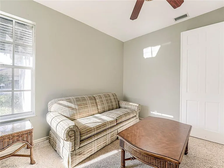 8529 Fairway Bend Dr — Photo 15