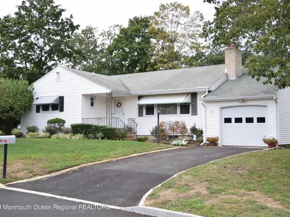521 Summit Drive, Point Pleasant, NJ 08742