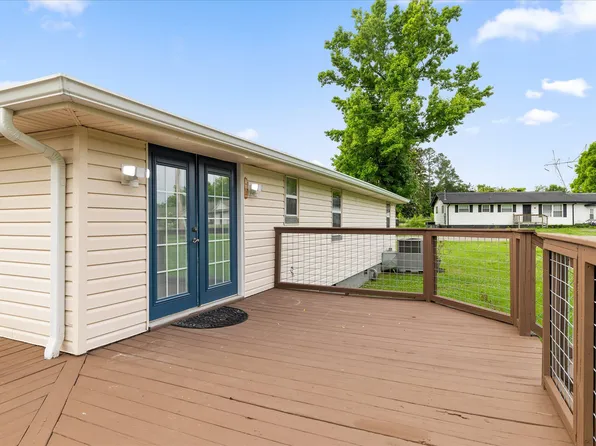 53 Ann Dr, Rossville, GA 30741