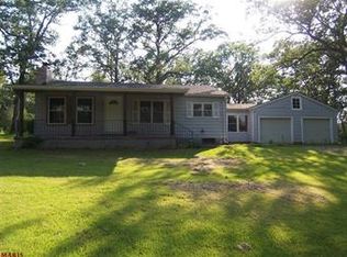 1020 Windes Dr, Festus, MO 63028