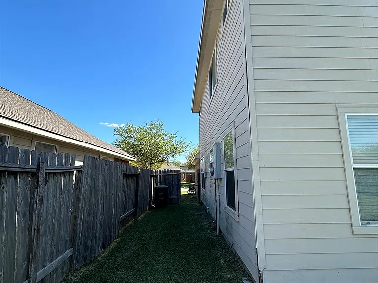 11010 View Pointe Ln — Photo 21