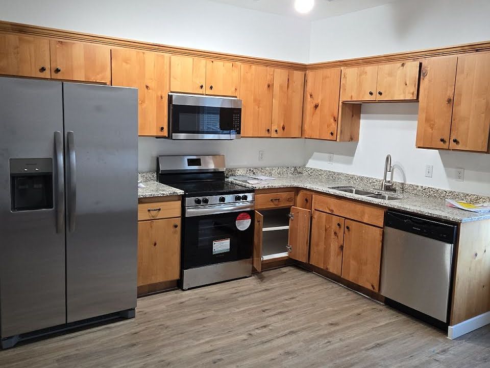 1st image of 858 S 170 W APT B
