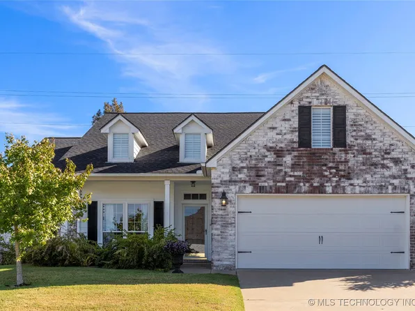 11501 S Locust Ave, Jenks, OK 74037