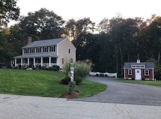 14 Pinewood Rd, Chelmsford, MA 01824