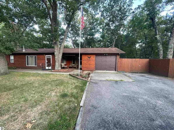 1800 Indian Lake Rd, National City, MI 48748