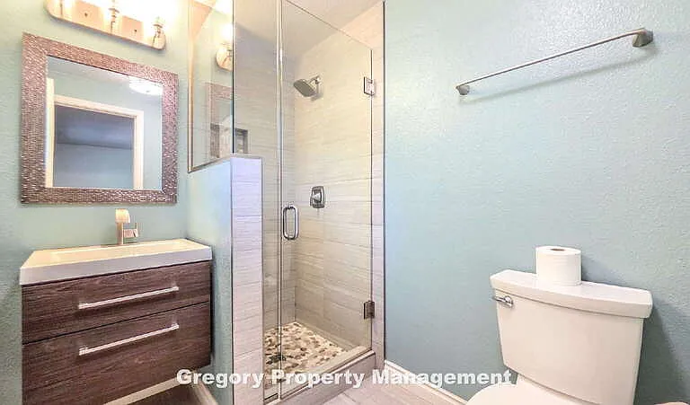 17606 Brook Blvd — Photo 18