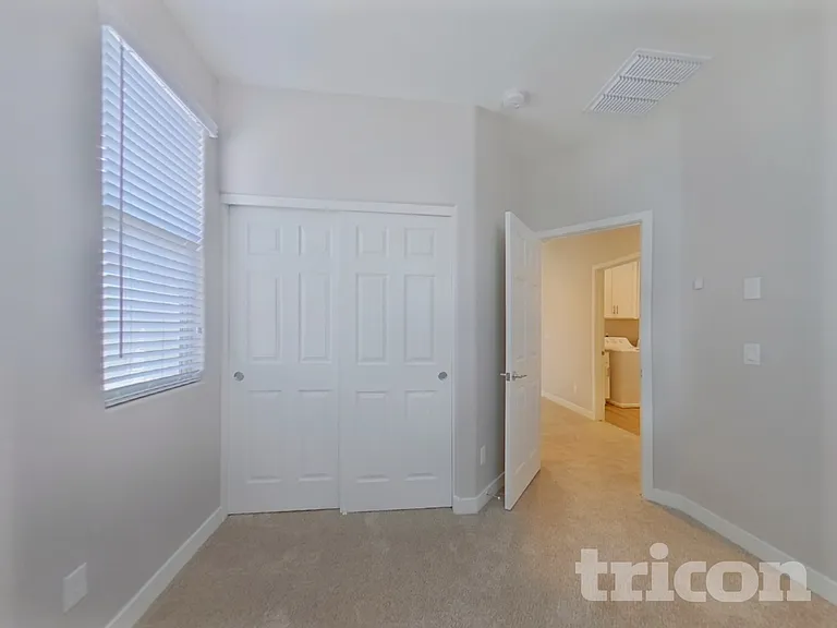 2929 N 28th St #7 — Photo 13