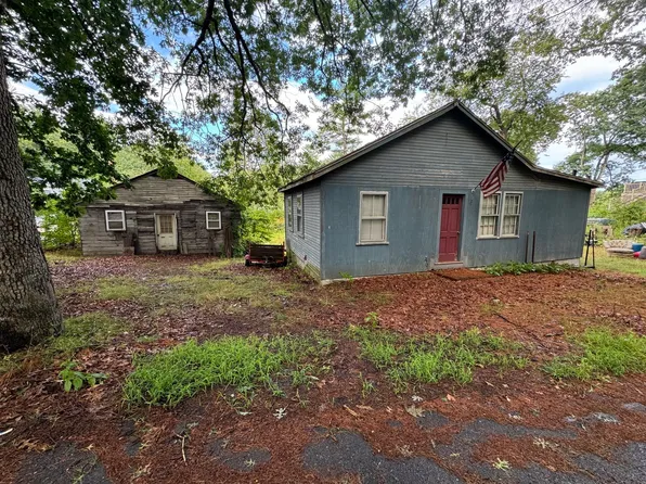 2 Fieldcrest Ter, North Reading, MA 01864