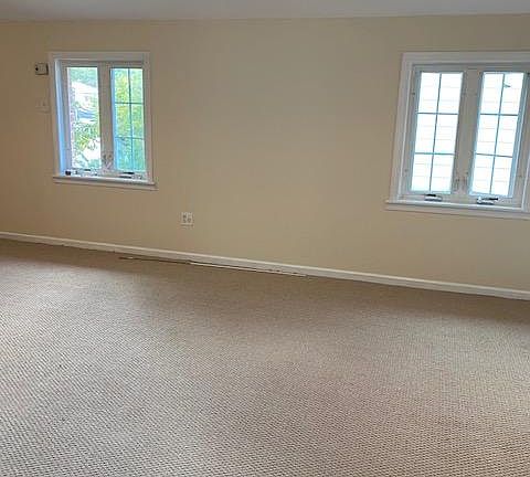 5th image of 7732 252nd St Floor 2
