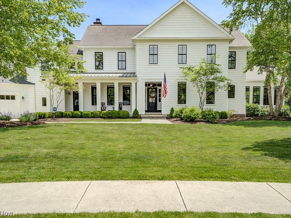1st image of 260 Bramley Ct