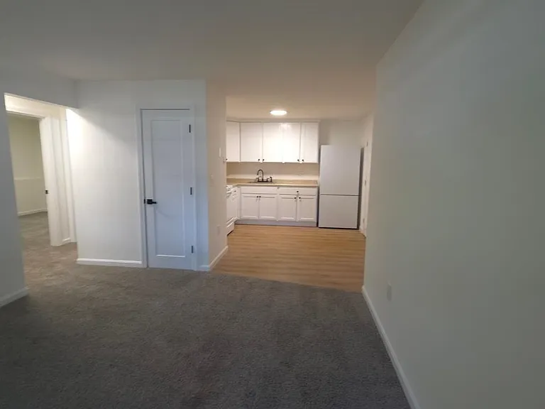 185 Loudon Rd #8 — Photo 5