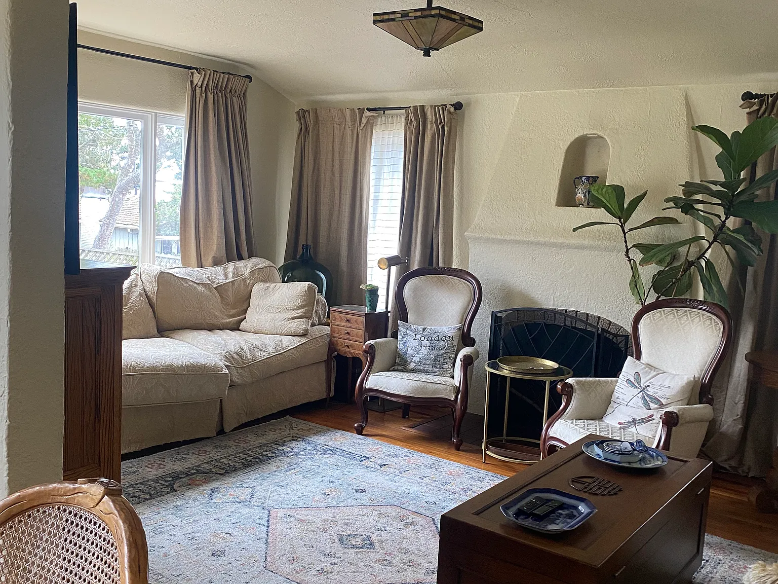 2 bed, 740 sqft, $5,500 — Photo 2