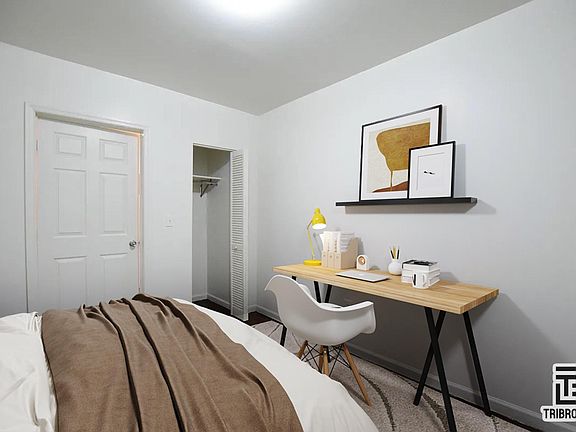 3rd image of 2274 2nd Ave #3B
