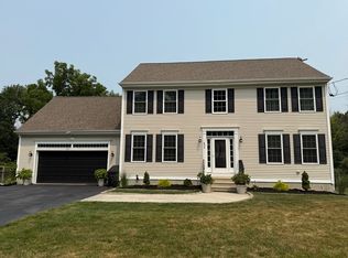 450 Locust St, Raynham, MA 02767