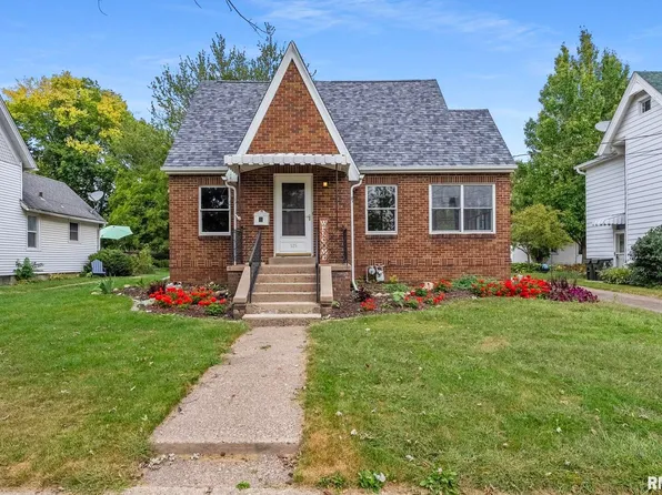 525 W Palace Row, Geneseo, IL 61254