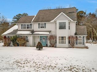 2120 Estates Dr, Blakeslee, PA 18610