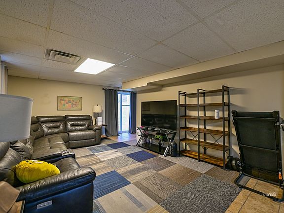 4th image of 10203 Alderman Rd